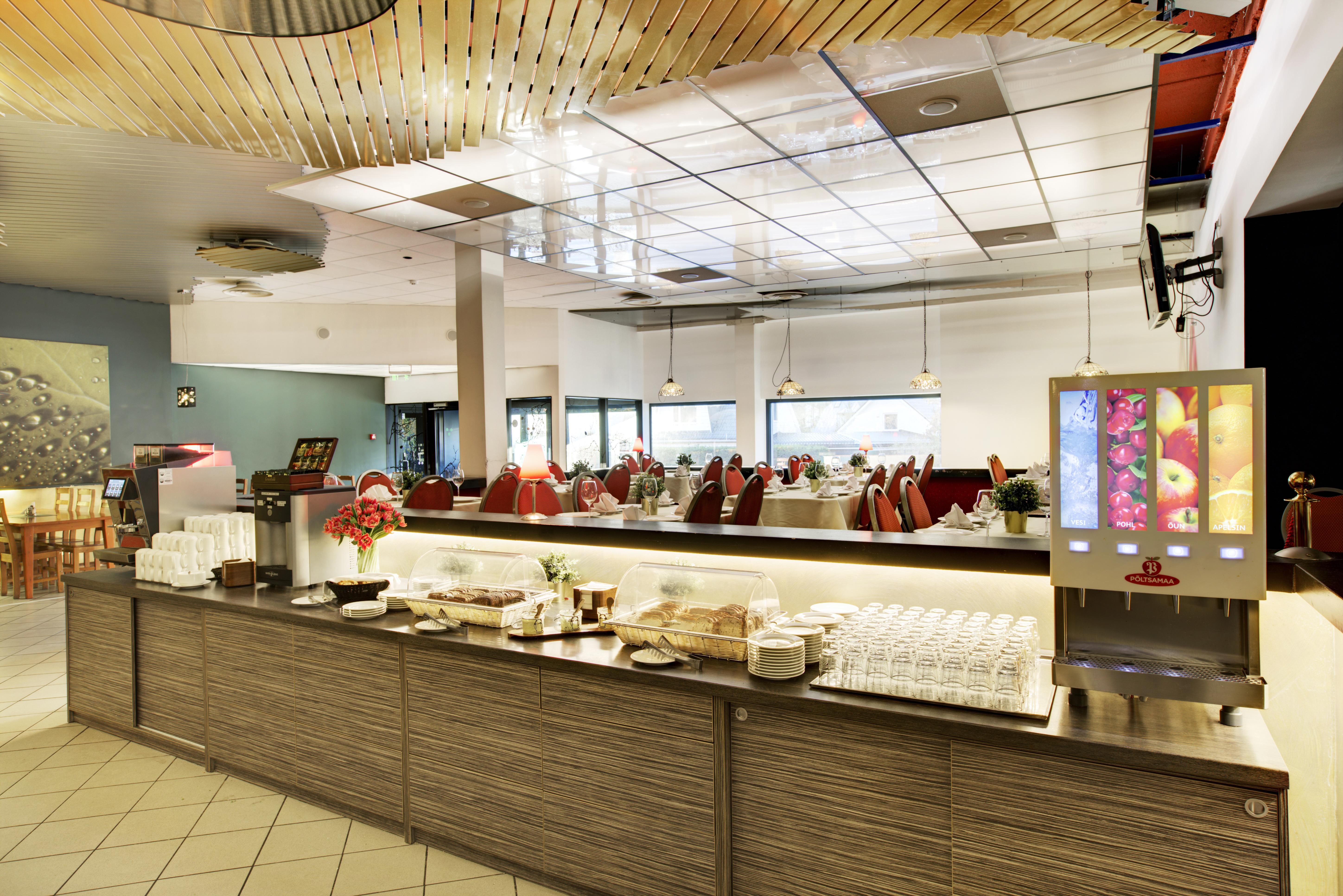 Hotel Dzingel Tallinn Ngoại thất bức ảnh