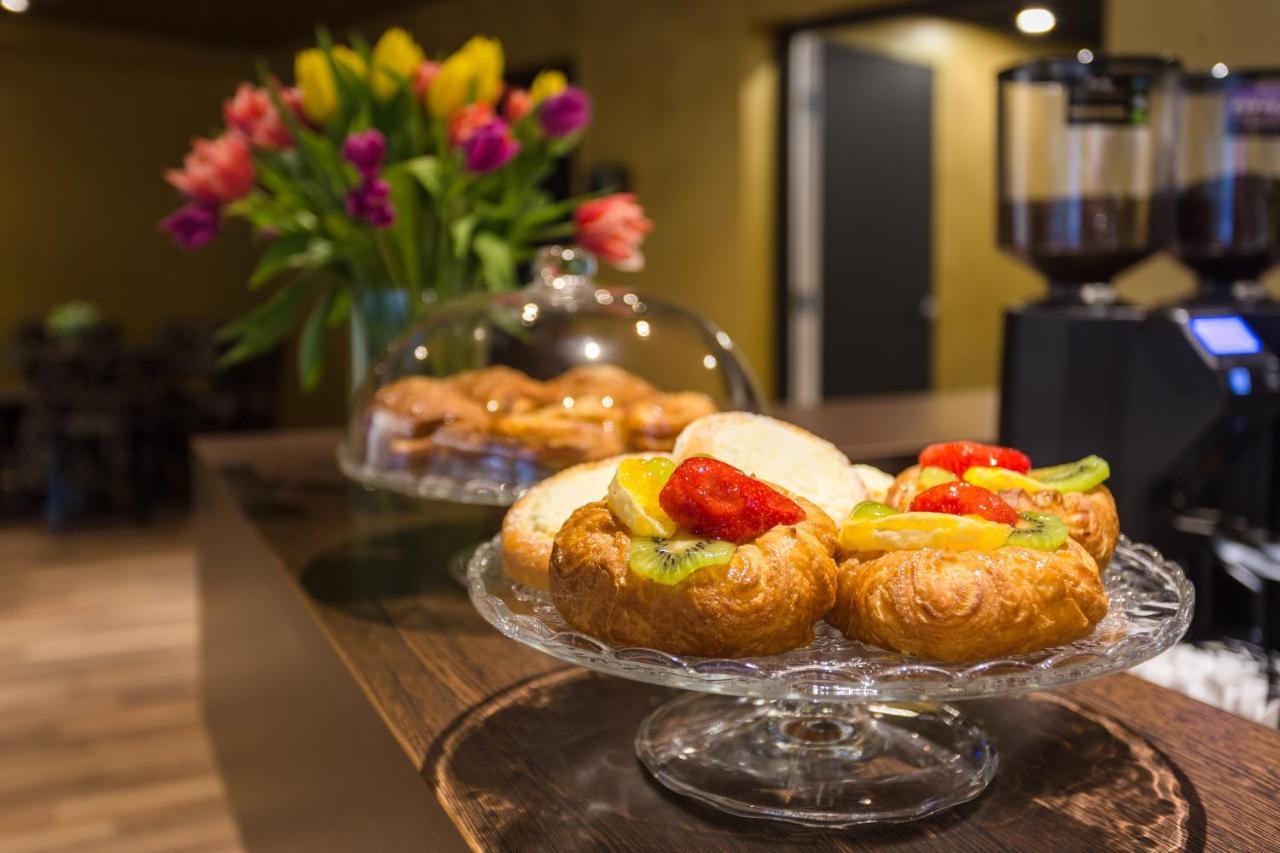 Hotel Dzingel Tallinn Ngoại thất bức ảnh