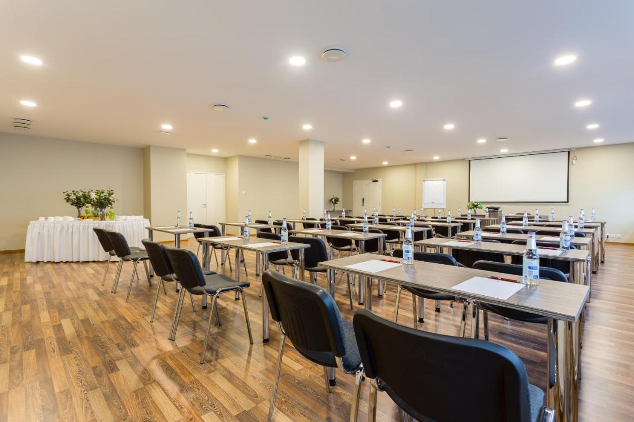 Hotel Dzingel Tallinn Ngoại thất bức ảnh