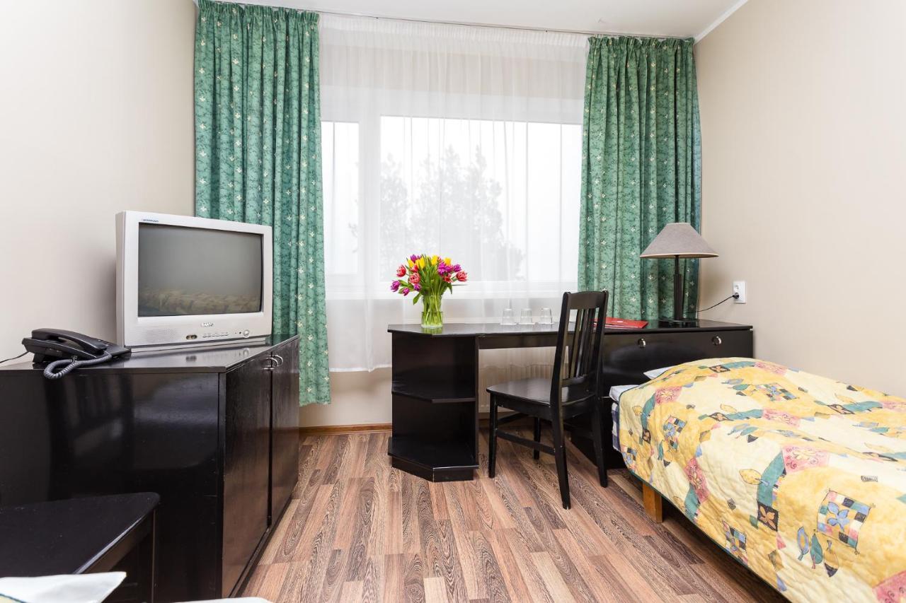 Hotel Dzingel Tallinn Ngoại thất bức ảnh