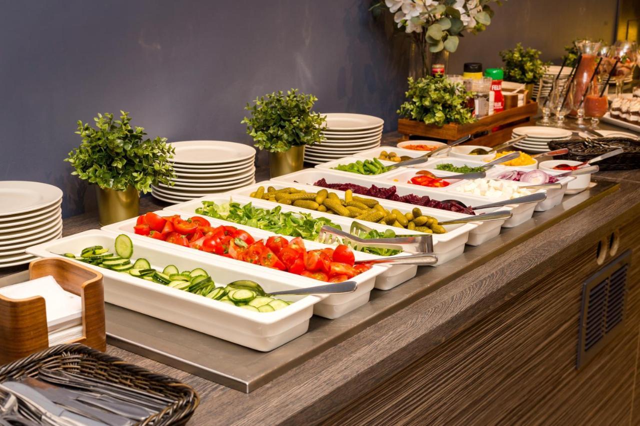 Hotel Dzingel Tallinn Ngoại thất bức ảnh