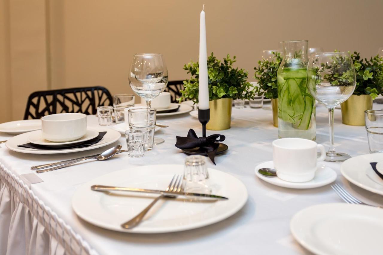 Hotel Dzingel Tallinn Ngoại thất bức ảnh