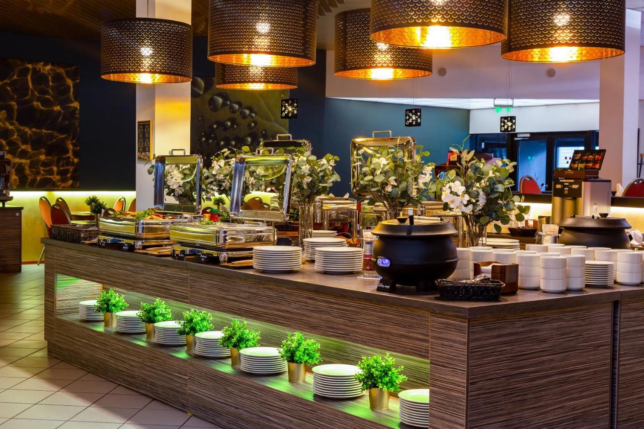 Hotel Dzingel Tallinn Ngoại thất bức ảnh